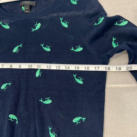 J. Crew Navy Knit with Green embroidered whales xs - Picture 6 of 9